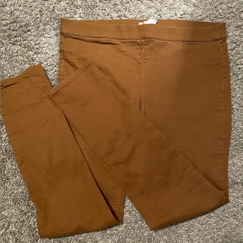 🧡H&M Brown Rust color Stretch Pullon Jeans fit like a glove w/back pockets denim